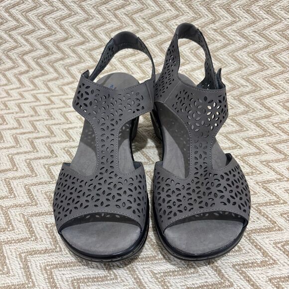 JBU by Jambu Chloe Wedge Sandals - Picture 4 of 9
